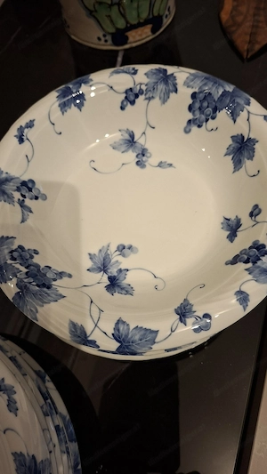 Blaues Essteller-Set für 8 Personen Bild 3