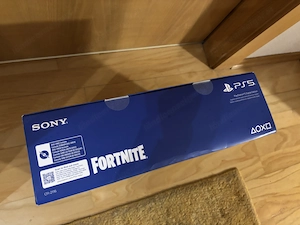 Playstation 5 Konsole mit CD-Laufwerk und Rennspiel neuwertig zu verkaufen Bild 3