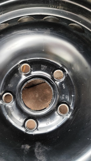 Stahlfelgen 15 Zoll , 5-Loch - Original VW 6Jx 15 H2; 195 65R15 Bild 2