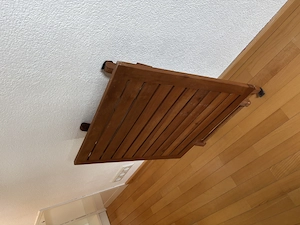 Beistelltisch aus Holz Bild 3
