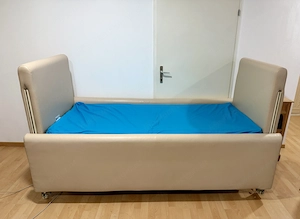 Pflegebett von Careline  Bild 2