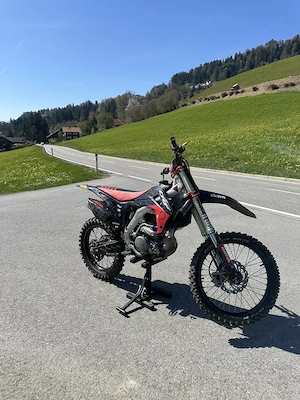 Honda CRF 250 R (Leistungsoptimiert) Bild 4