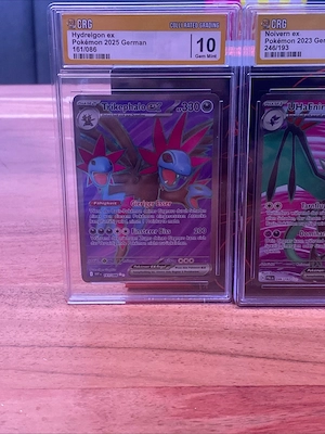    Pokémon CRG Slabs   2x Gem Mint 10 + 1x 9   Noivern ex Full Art + Trikephalo + Kingambit    Bild 3