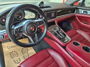 Porsche Panamera Bild 12