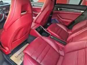 Porsche Panamera Bild 15