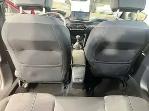 Peugeot 2008 Bild 15