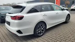 Kia Ceed SW / cee'd SW Ceed SW / cee'd TOP AT Top*VollLED*Navi*Shzg*Ca... Bild 4