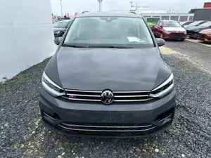VW Touran R-LINE 1.5 TSI DSG ACC NAVI SHZ RFK ErgoActiv 1... Bild 2