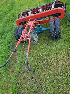 M12 Reform Heuraupe Bild 3