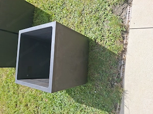 Pflanzengefäße quadratisch Bild 3