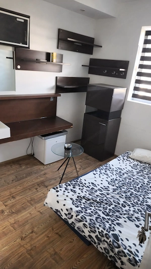 1 Zimmer zum vermieten 