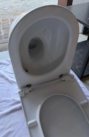 Gebrauchtes WC Bild 5