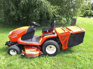 Kubota GR 2120 Rasenmähertraktor Bild 5