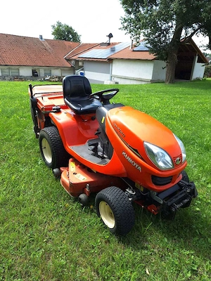 Kubota GR 2120 Rasenmähertraktor Bild 4