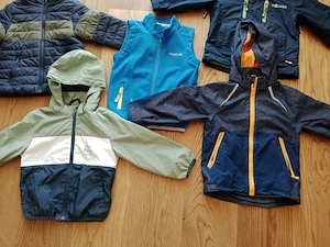Outdoor und Übergangsjacken Jungs Größe 98 104 Bild 2