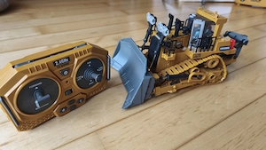 Neuwertiger RC Bulldozer (Planierraupe) M1:24 Bild 3