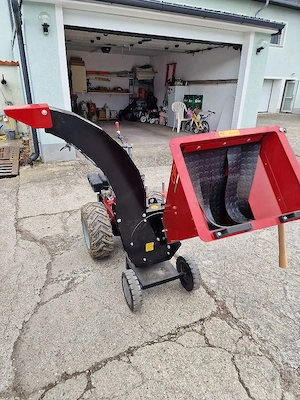 Köppl Anbaugartenhäcksler CIP 8 Bild 2