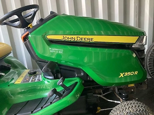 John Deere X350R Rasentraktor Aufsitzmäher Bild 4