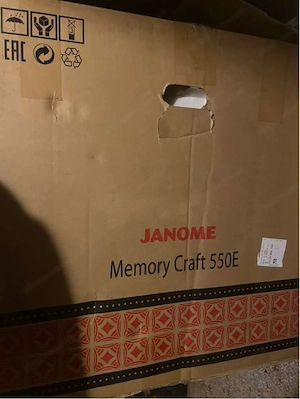 Janome 550e Stickmaschine Bild 5