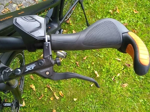 KTM E-Bike xt Schaltung xt Bremsen Bild 3