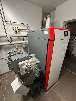 Hackschnitzel Heizung Windhager 49 KW Bild 3