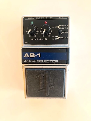 Schaltbox zum Umschalten von Audiosignalen