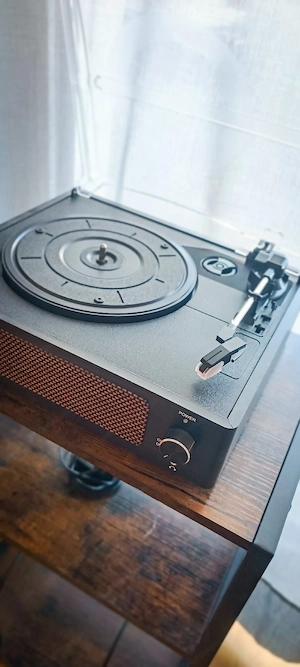 Schallplattenspieler + Regal Bild 2