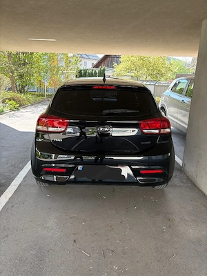 Auto Kia Rio 1.2.Titan Schwarz Bild 5