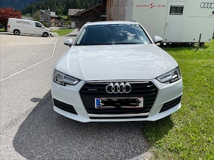 Audi A4 Avant Quattro S line 