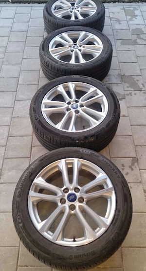 Orginal Ford Kuga Felgen inkl. Sommerreifen Bild 3