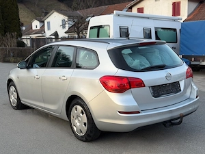Opel Astra 1.7CDTI TÜV NEU Kombi Anhängerk. Bild 4
