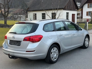 Opel Astra 1.7CDTI TÜV NEU Kombi Anhängerk. Bild 3