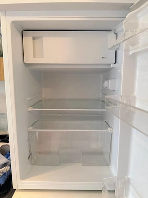 Kühlschrank mit Gefrierfach - wie neu Bild 2