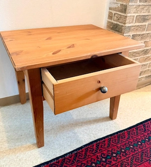 Abstelltisch May Flower