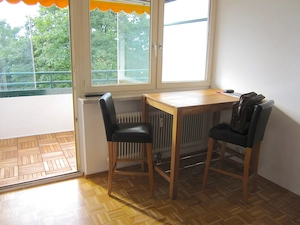 Apartment teilmöbliert mit Loggia, Seeblick und Tiefgarage Bild 8