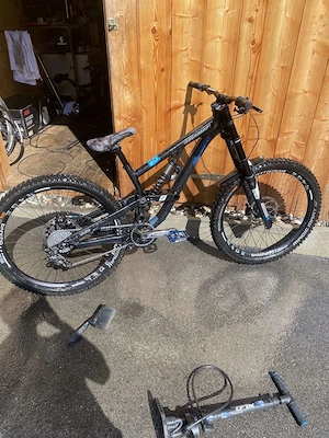 Downhill bike  Bild 4