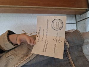 Porzellanpuppe Bild 2