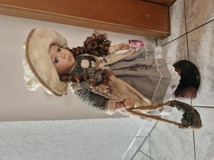 Porzellanpuppe Bild 4