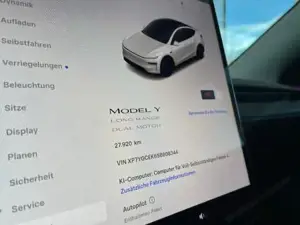 Tesla Model Y Bild 20