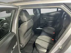Peugeot 2008 Bild 7