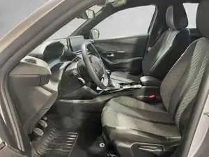 Peugeot 2008 Bild 6