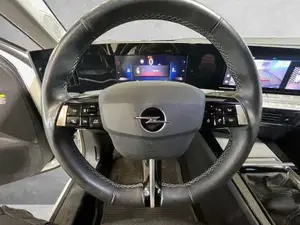 Opel Astra Bild 9