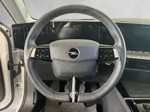 Opel Astra Bild 9