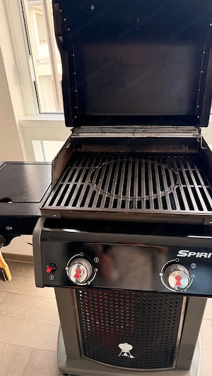    Weber Spirit E-220 Classic Gasgrill mit Seitenbrenner   sehr guter Zustand Bild 4