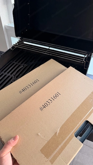    Weber Spirit E-220 Classic Gasgrill mit Seitenbrenner   sehr guter Zustand Bild 2