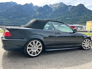 BMW 330 330Ci Cabrio Aut Bild 3