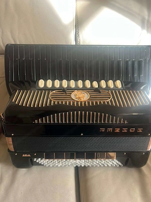 Akkordeon Hohner Gola 5-chörig Bild 7