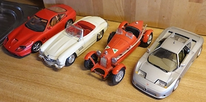 Burago Modellautos, 4 STÜCK, NEUWERTIG  Bild 13