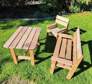 Kinder Sitzgarnitur aus Holz