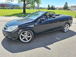 Opel Astra Cabrio Twin Top 1,9TDI CDTI 150 PS und Sportfahrwerk Bild 5